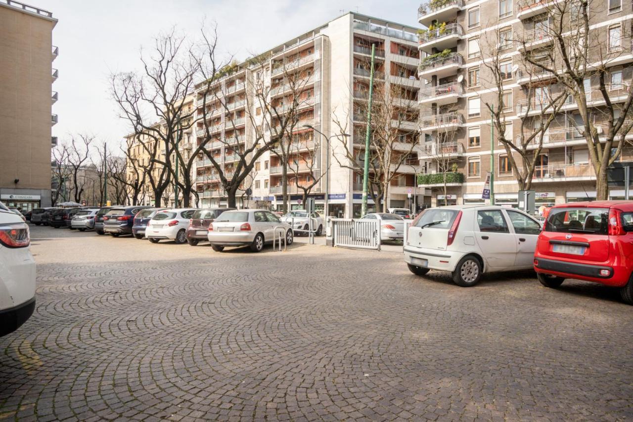 דירות מילאנו Elegante Bilocale In Zona Tortona מראה חיצוני תמונה
